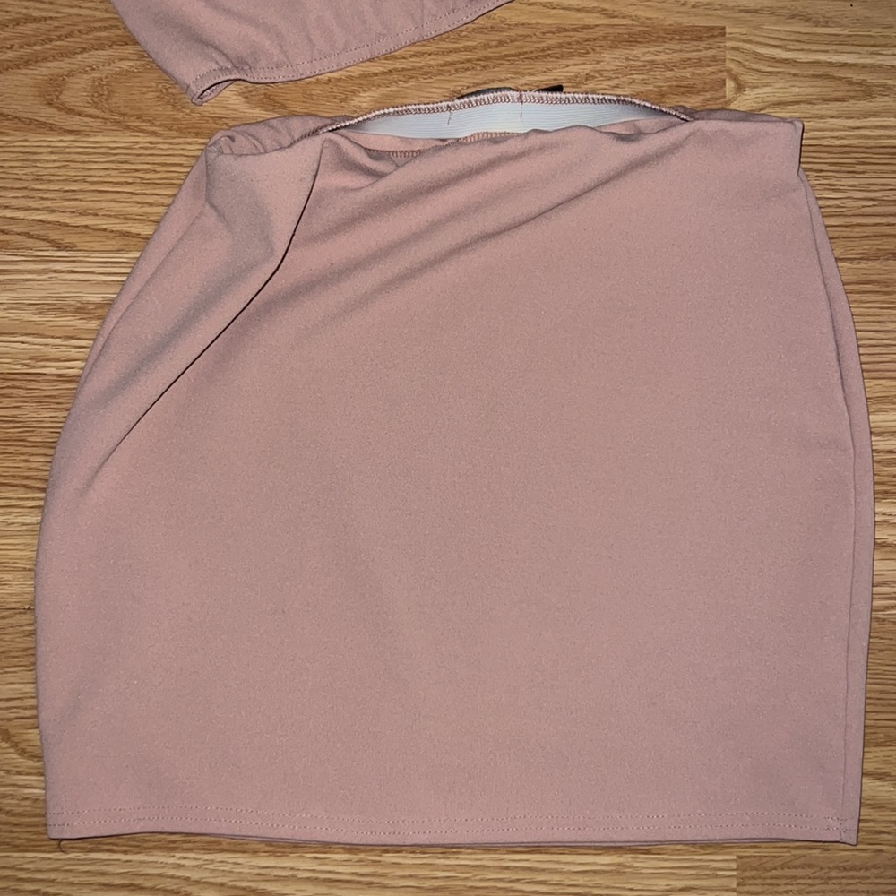 Skirt Set - Picture 4 of 5